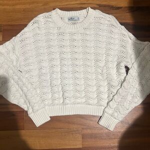 Hollister white sweater with pattern
